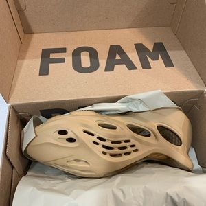 YEEZY FOAM RUNNER 'OCHRE’